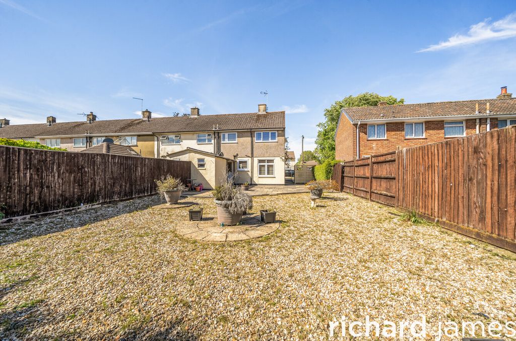 Property photo 2 of 13 2Dda350448414Fc9B18Fd5590Cb107Ae