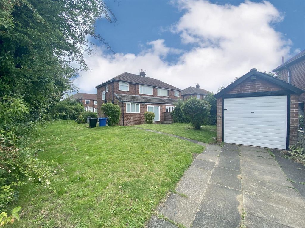 Property photo 1 of 15