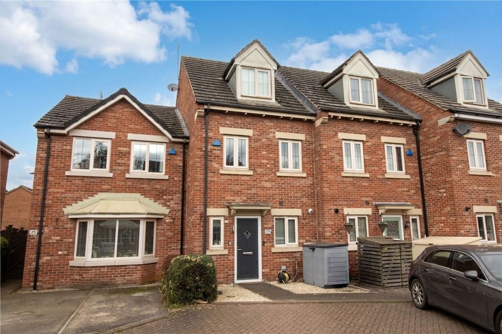 Property photo 1 of 25