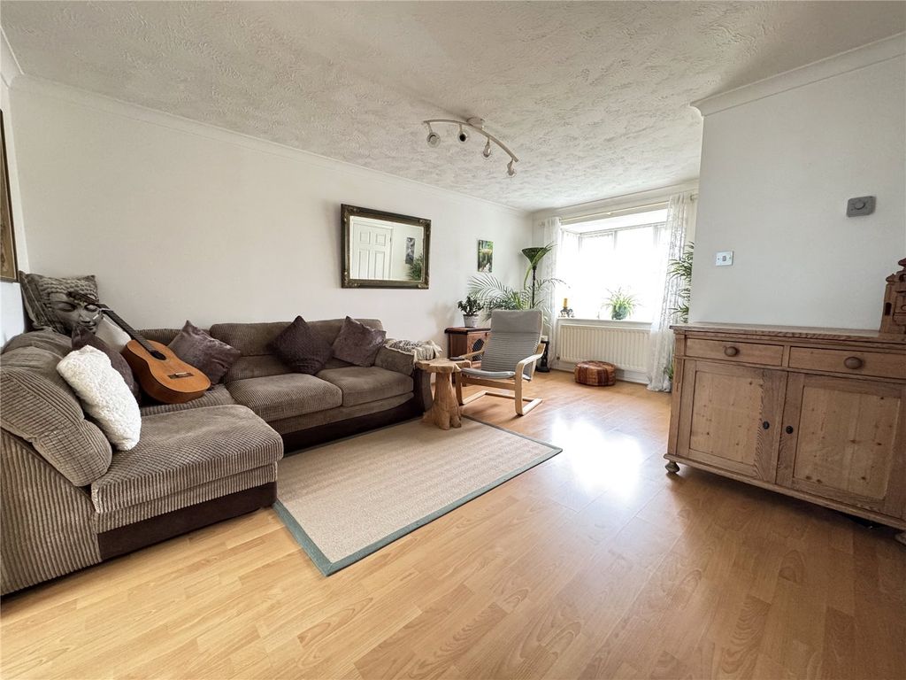 Property photo 3 of 16 Picture No. 06