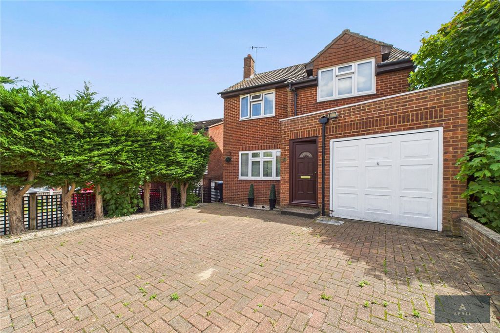 Property photo 3 of 46 Picture No. 27