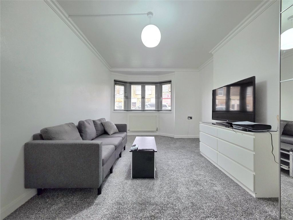 Property photo 3 of 14 Picture No. 04