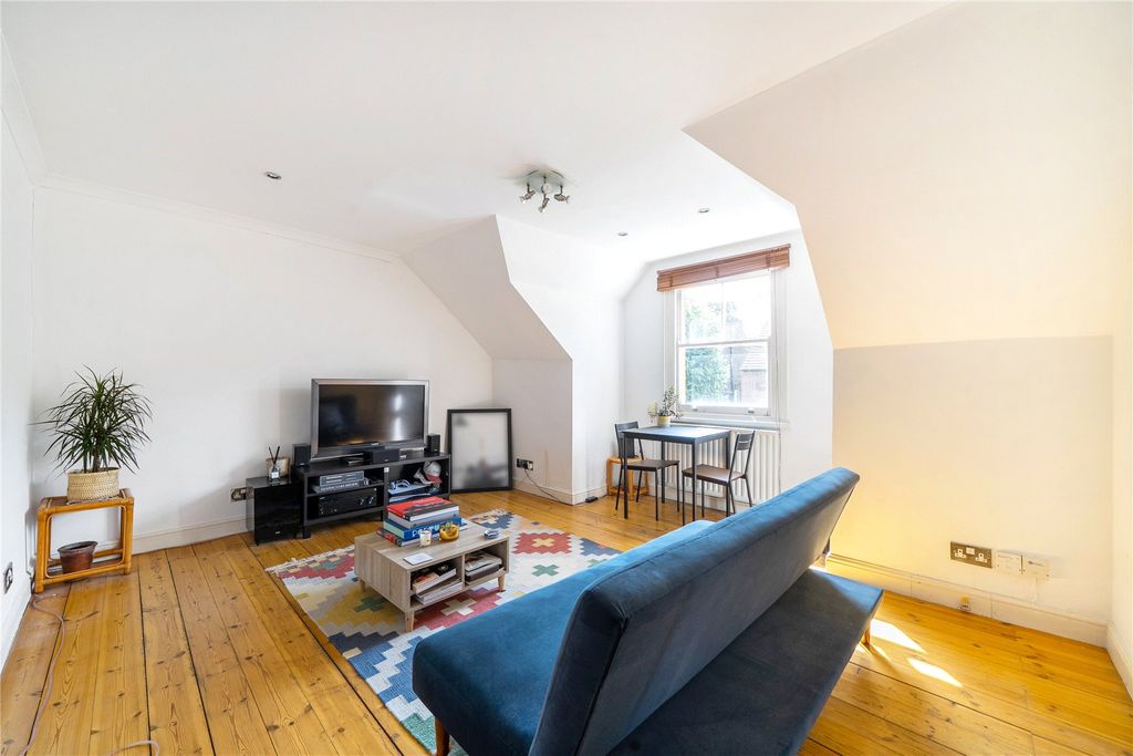 Property photo 2 of 12 Picture No. 07