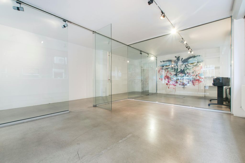 Property photo 2 of 16 55 Curtain Road, Ec2 Picture No. 12