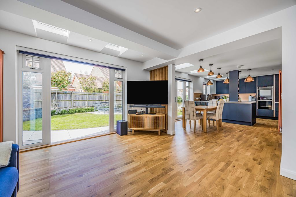 Property photo 2 of 32 Photo 22