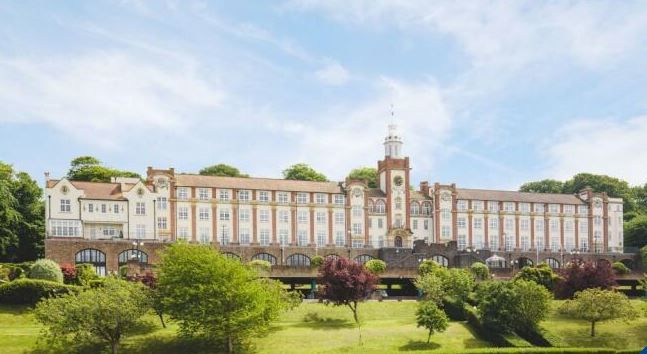 Property photo 1 of 10