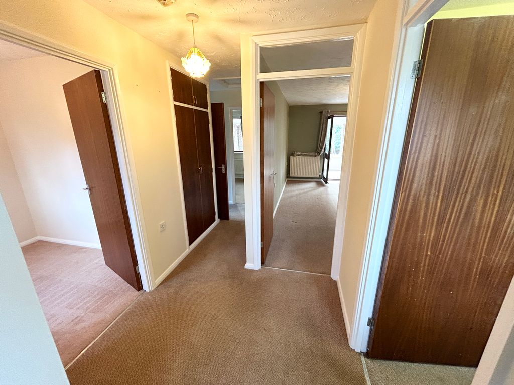 Property photo 2 of 19 Img_0305