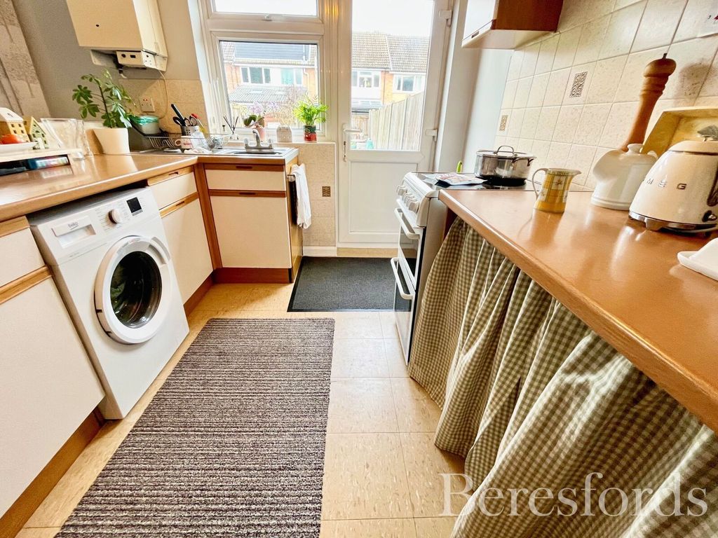 Property photo 3 of 18 Picture No. 17