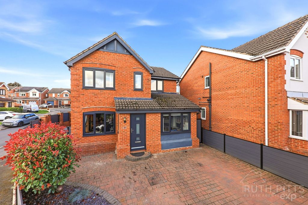 Property photo 3 of 34