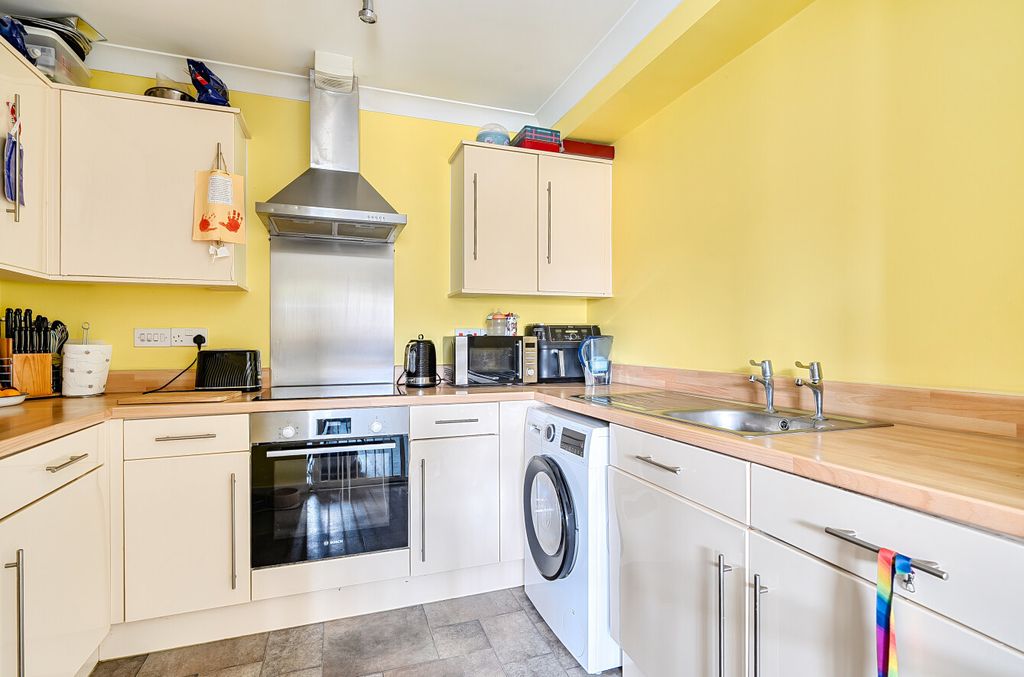 Property photo 3 of 9 1495607-16-6A621F...