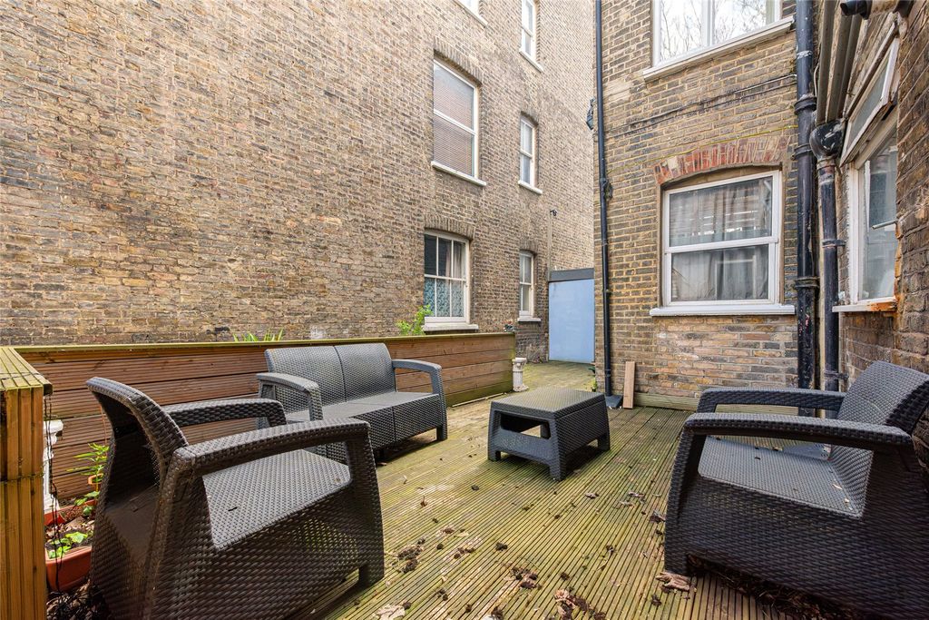 Property photo 2 of 8 Picture No. 03