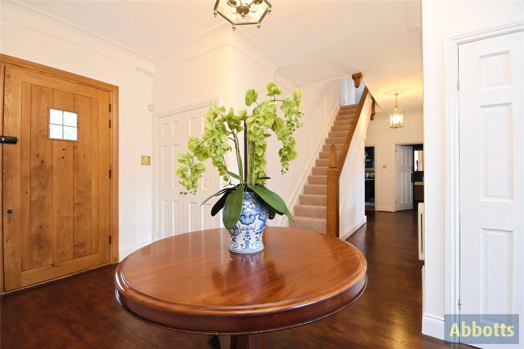 Property photo 2 of 24 Picture No. 29