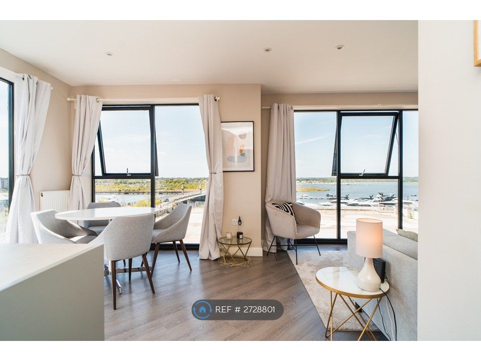 Property photo 3 of 24