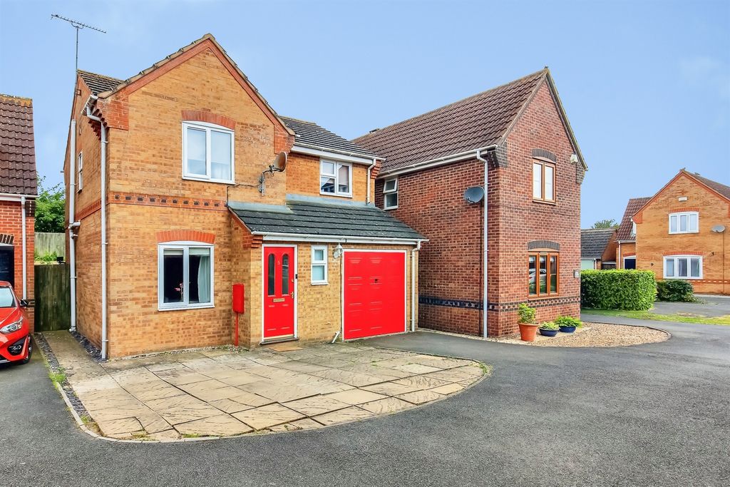 Property photo 1 of 19