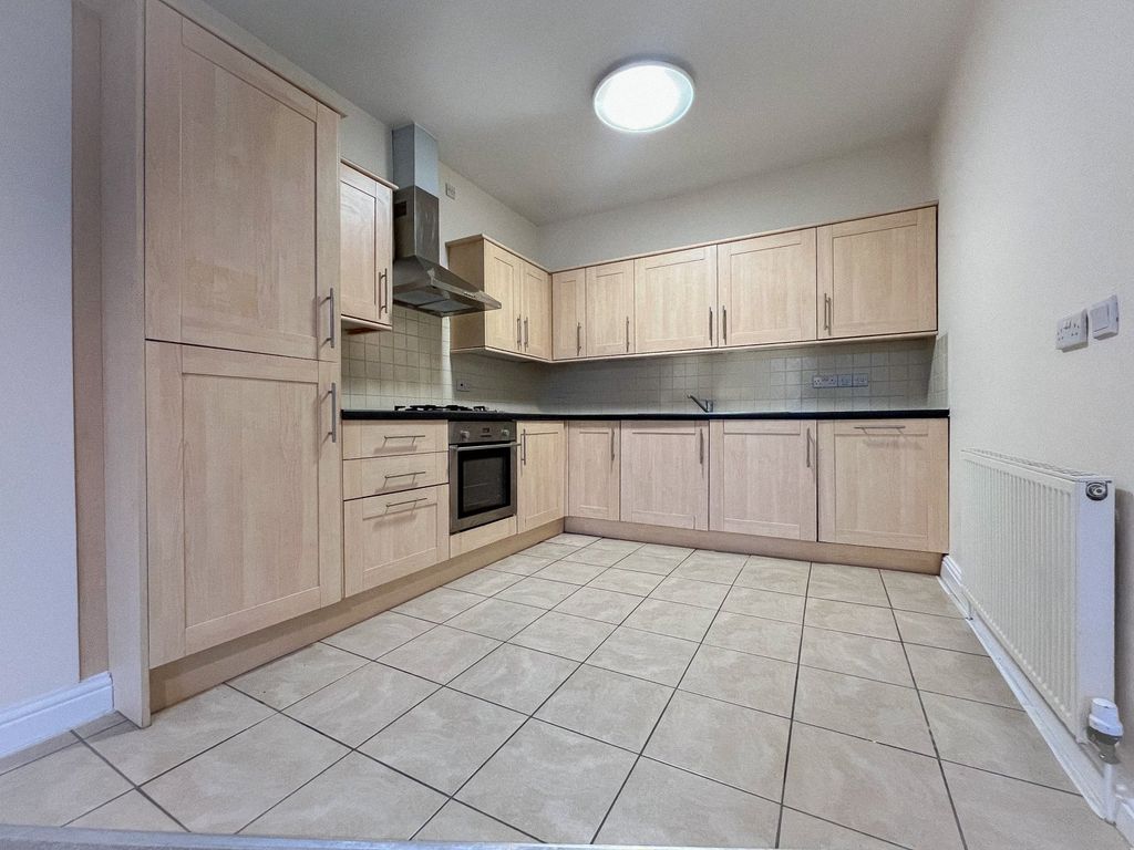 Property photo 3 of 7 Picture No. 17