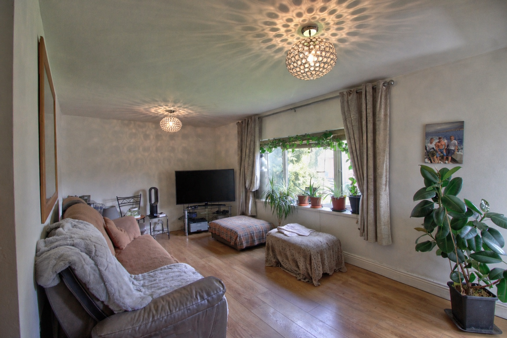 Property photo 1 of 14 20260428_184802352_Ios