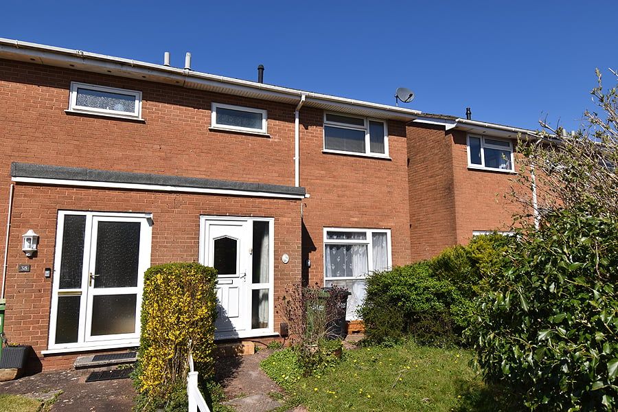 Property photo 1 of 12