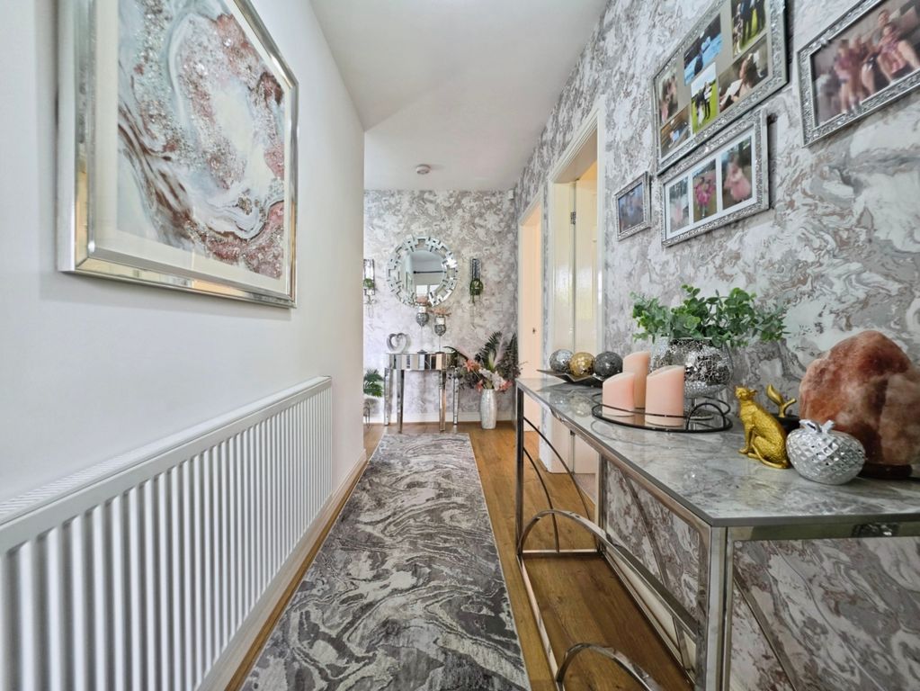 Property photo 2 of 31 Pbox-Img.Jpg