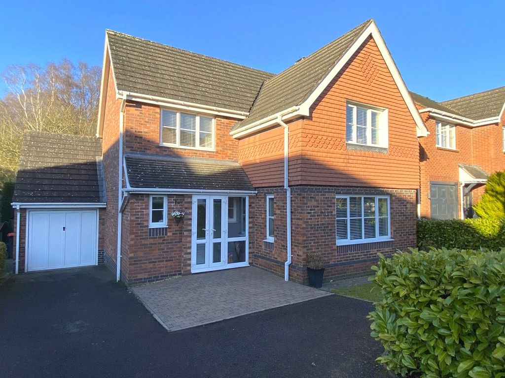 Property photo 1 of 27 Picture No. 32