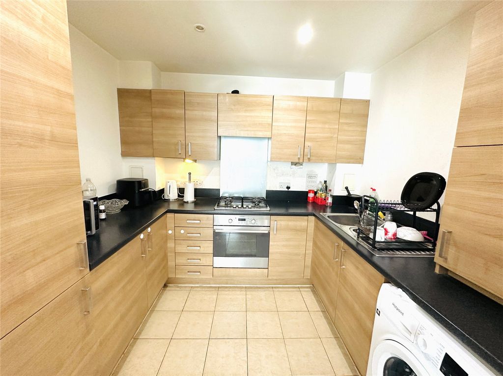 Property photo 1 of 13 Picture No. 07