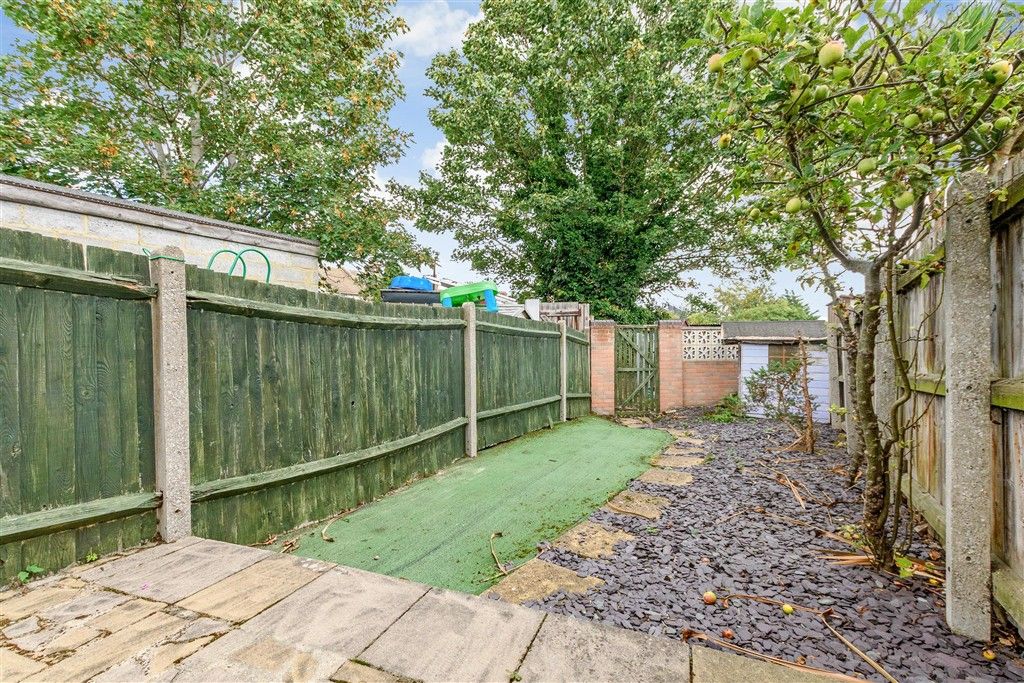 Property photo 2 of 7 Rear Garden