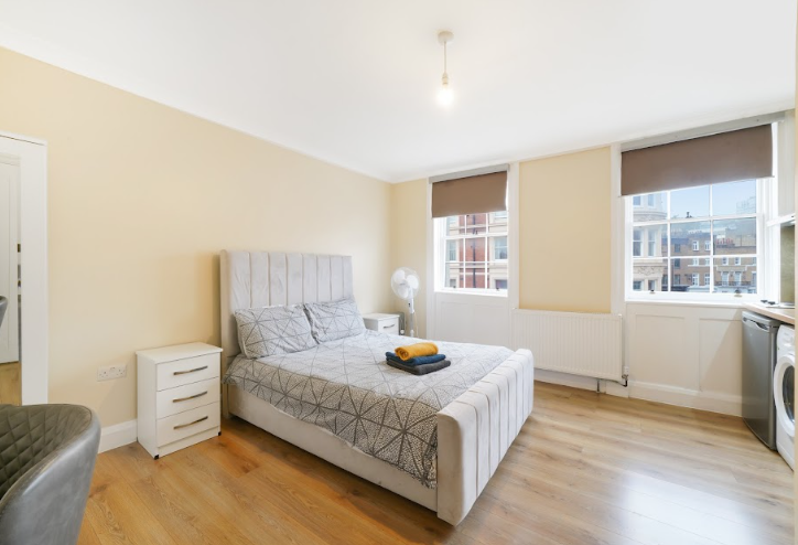 Property photo 2 of 9