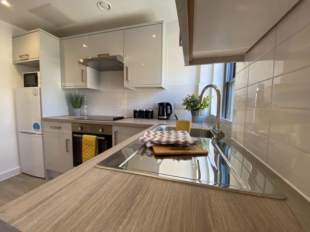 Property photo 1 of 36