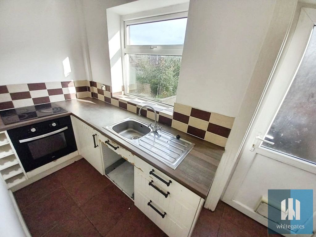 Property photo 2 of 15 Picture No. 37
