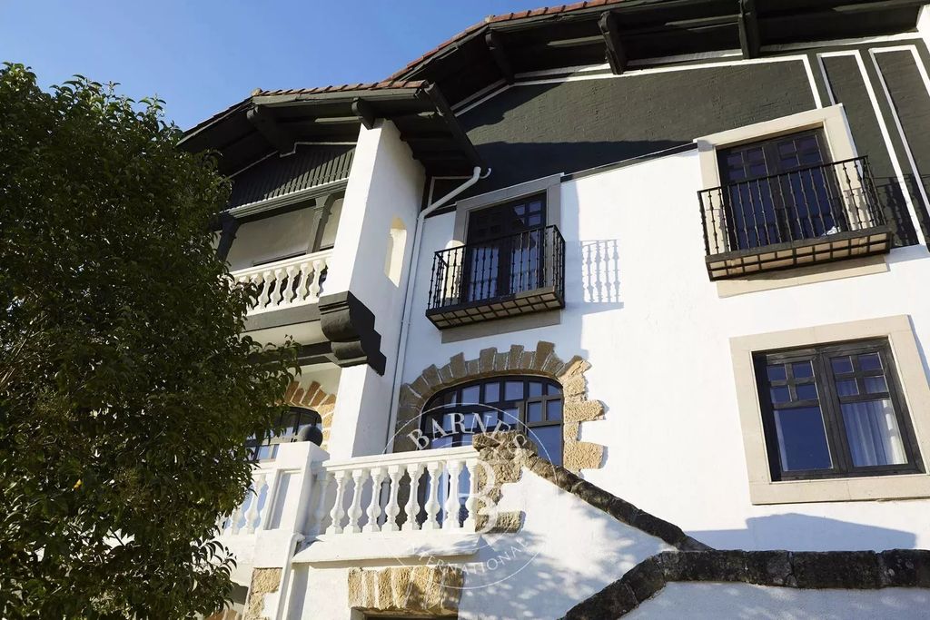 Property photo 3 of 20