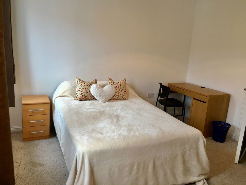 Property photo 2 of 7