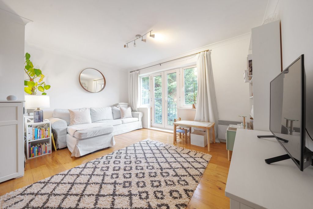 Property photo 2 of 13 1238855 (2).Jpg