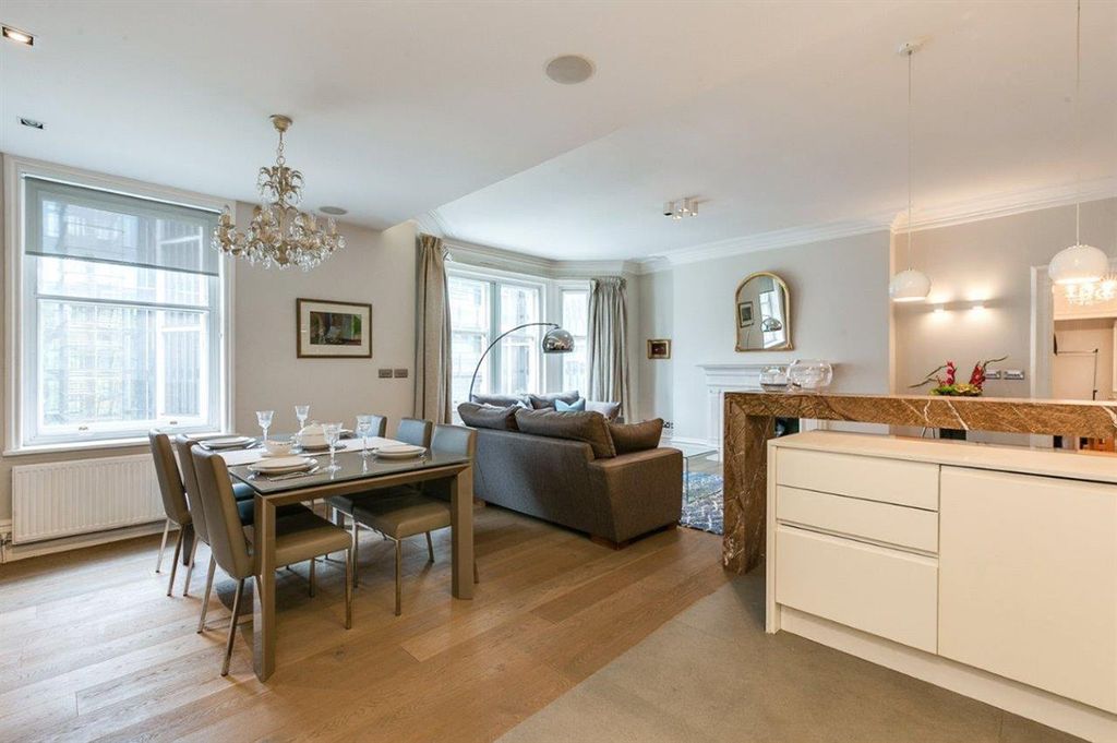 Property photo 3 of 11 Reception Room