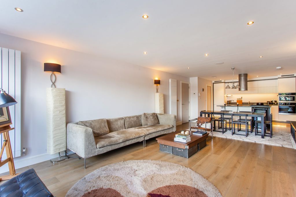 Property photo 2 of 12 Open Plan Sitting/Dining And Kitchen