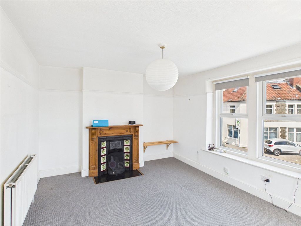 Property photo 1 of 6 Picture No. 06