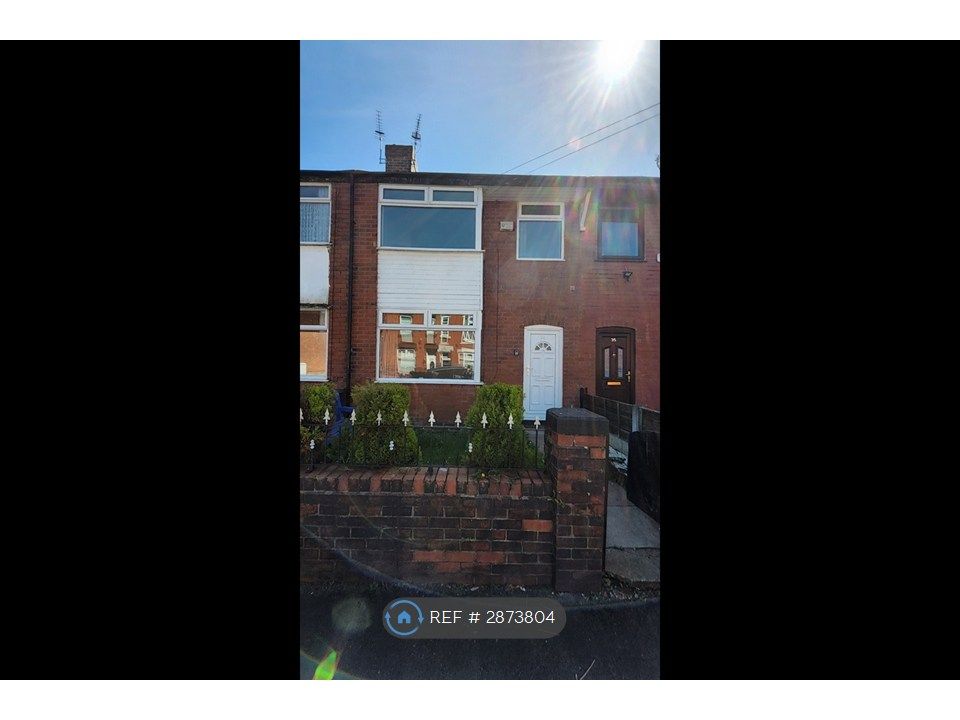 Property photo 2 of 21