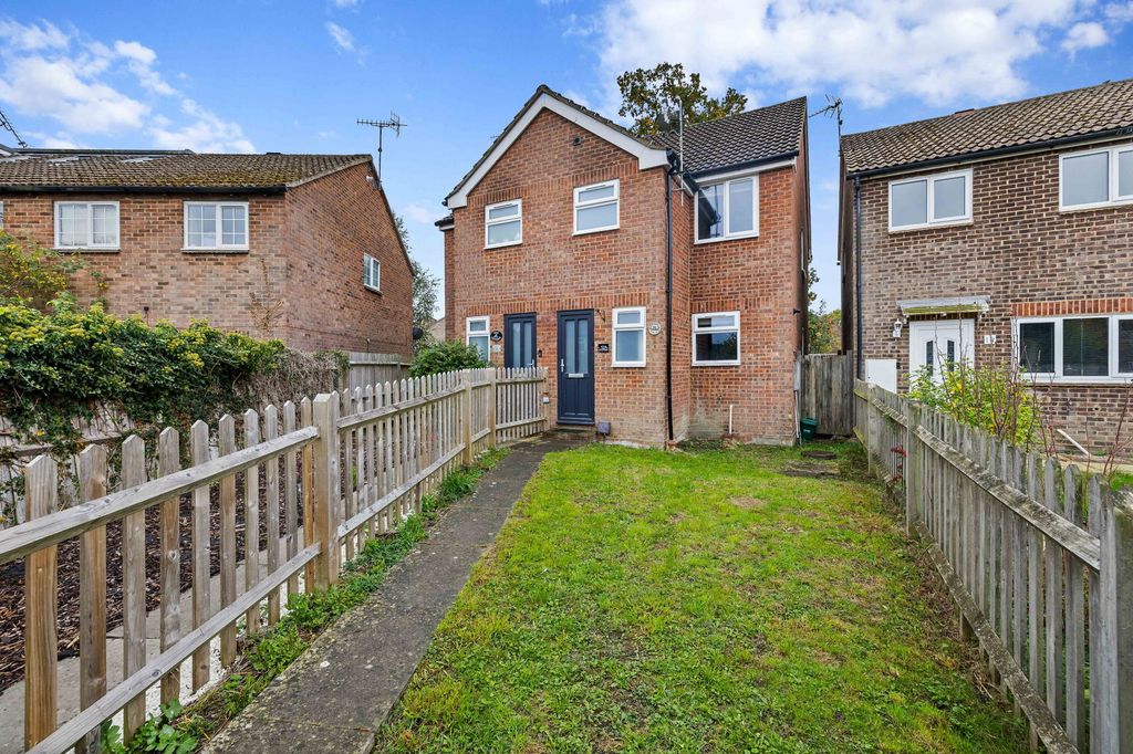 Property photo 1 of 9