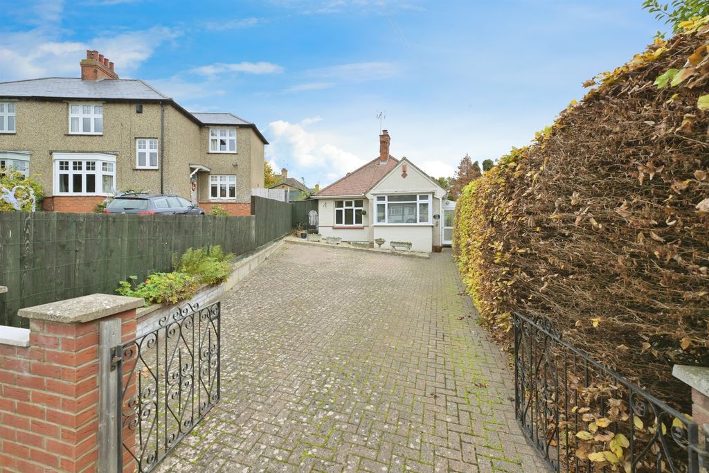 Additional image 14 of 2 bed detached bungalow for saleBoughton Green Road, Northampton NN2