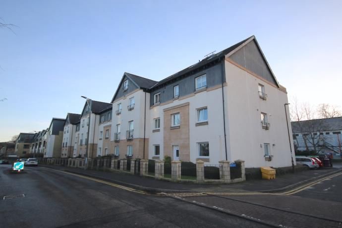 2 bed flat to rent Abbeyhill