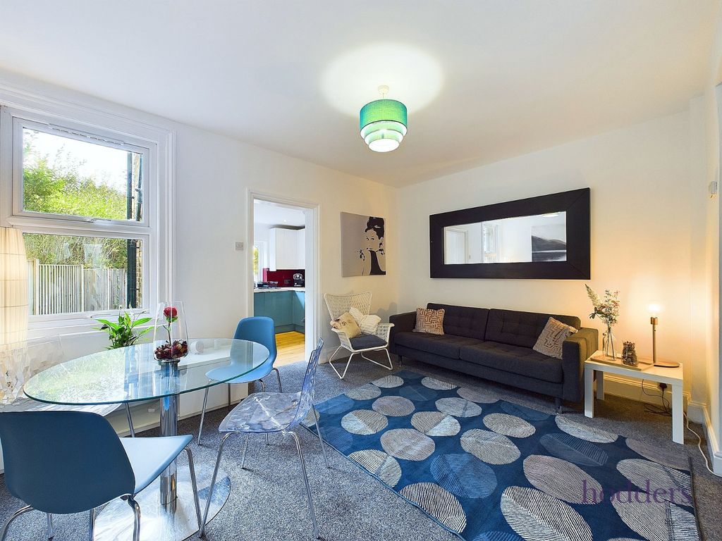 Property photo 2 of 31 Picture No. 26