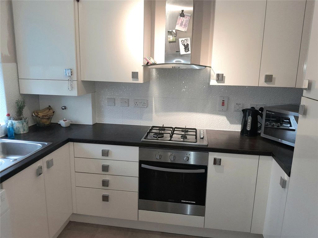 Property photo 2 of 13 Picture No. 06