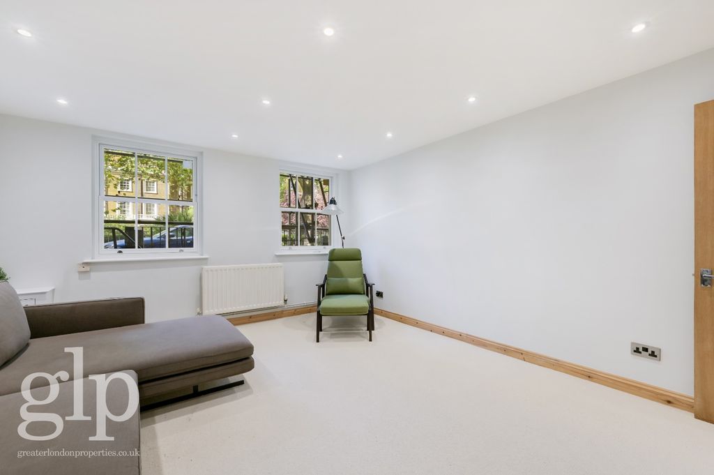 Property photo 3 of 13 4535912