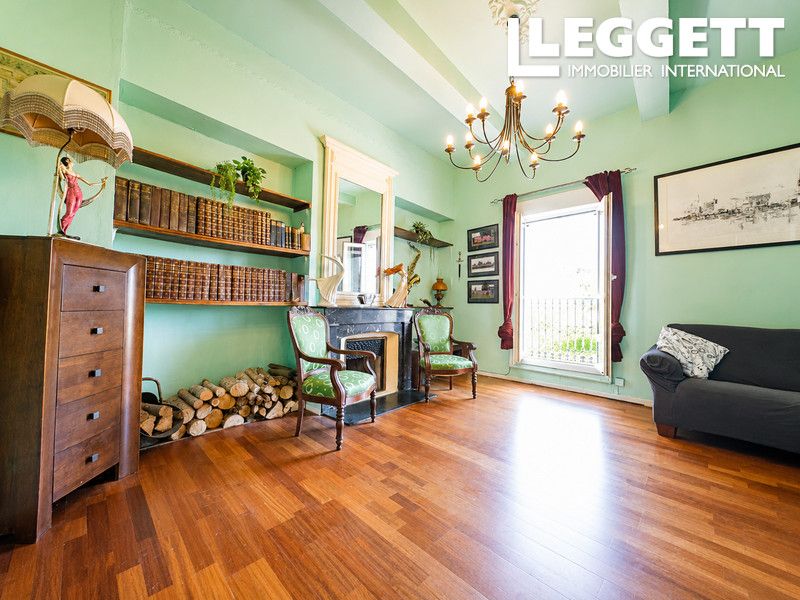 Property photo 3 of 10