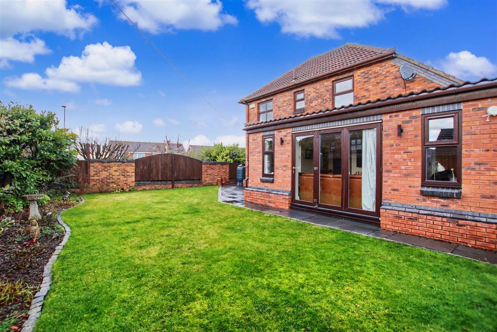 Property photo 2 of 20 Bk3.Jpg