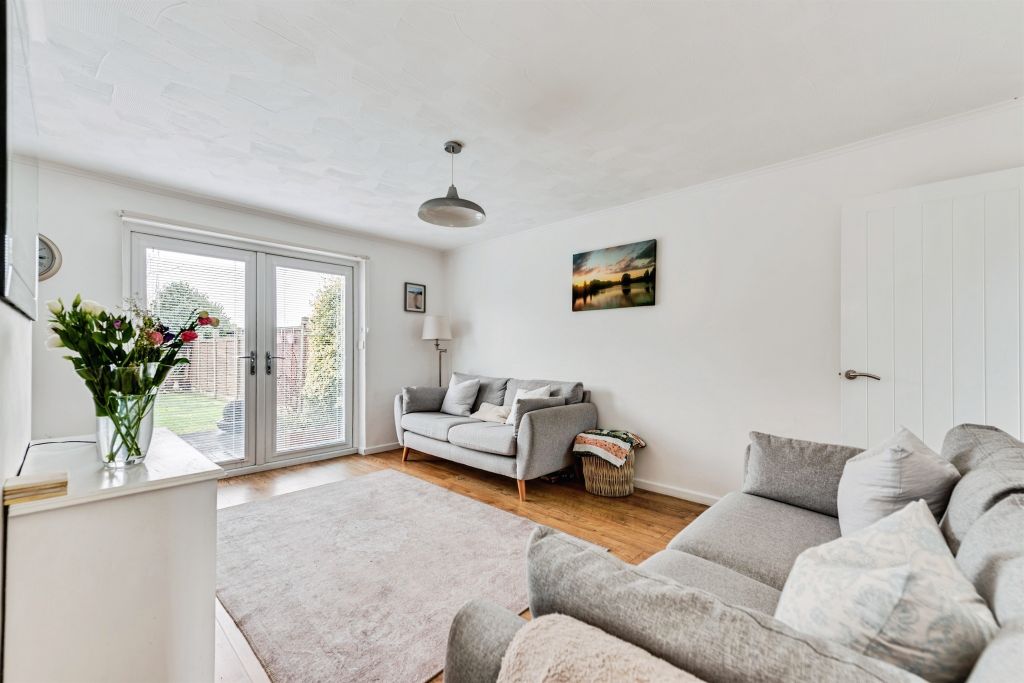 Property photo 3 of 16