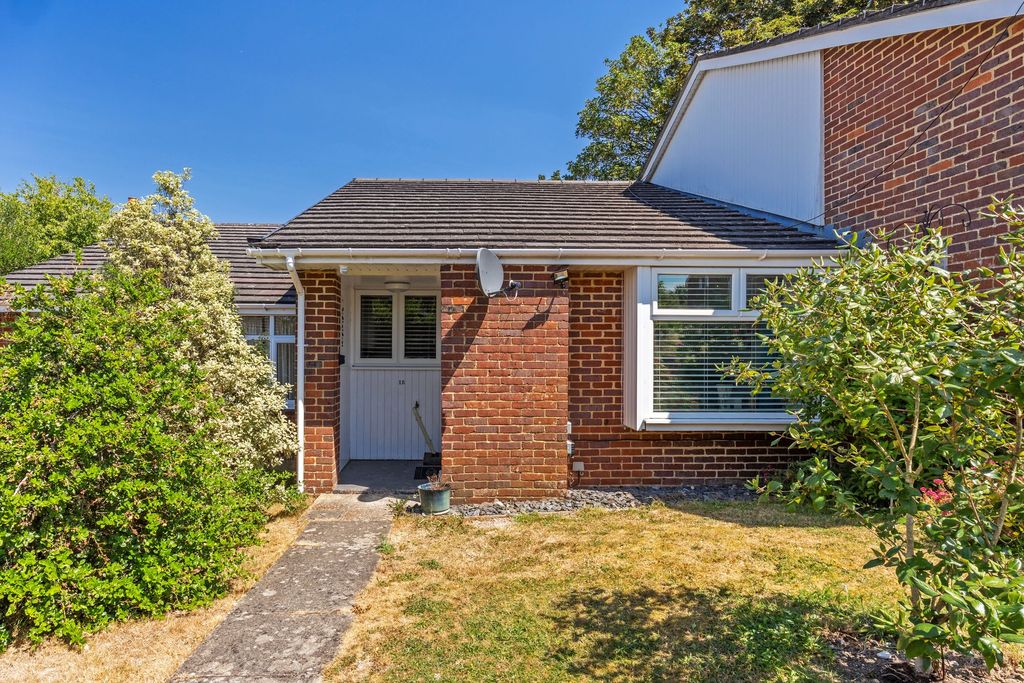 Property photo 1 of 12