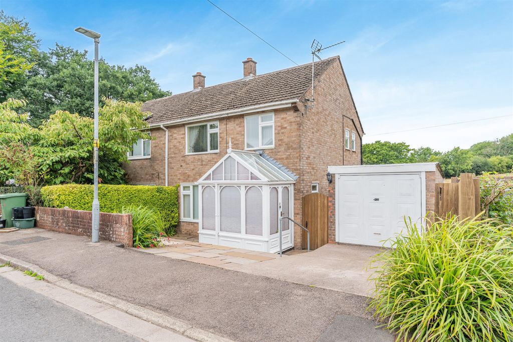 Property photo 1 of 22
