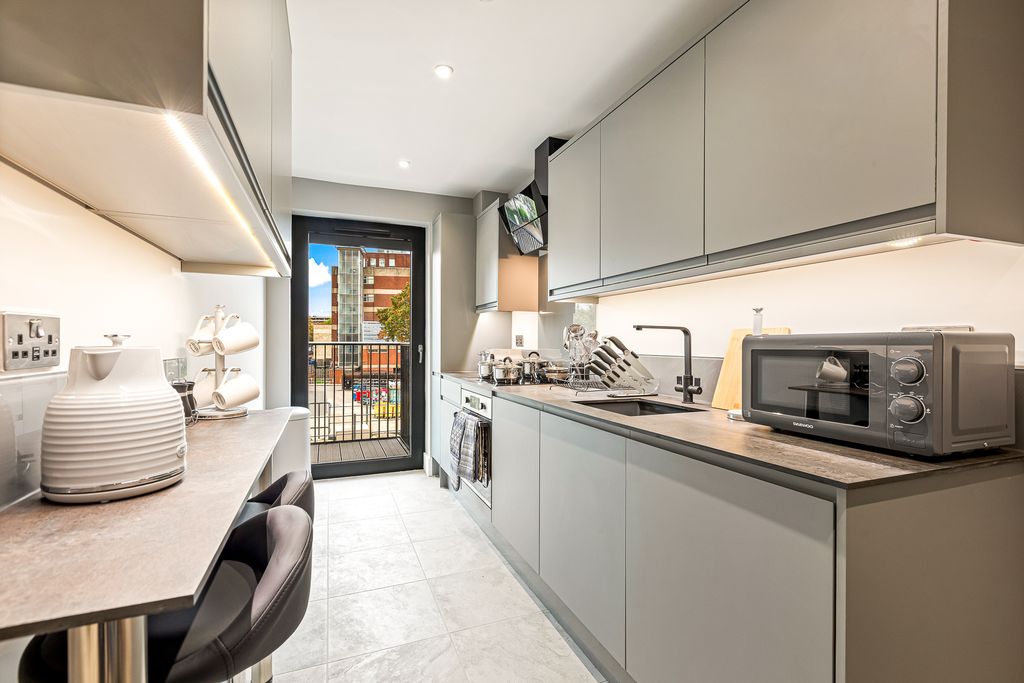 Property photo 3 of 11 Image