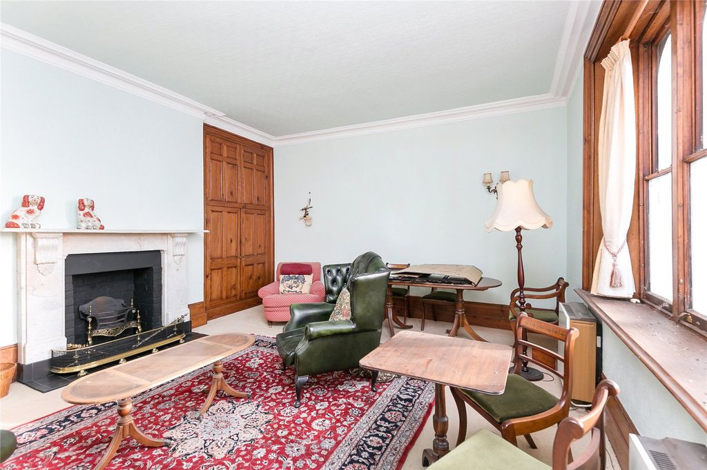 Property photo 1 of 11 Reception Room