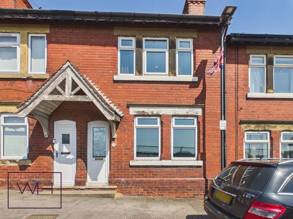 Property photo 1 of 20 Cam04980G0-Pr0168-Still021