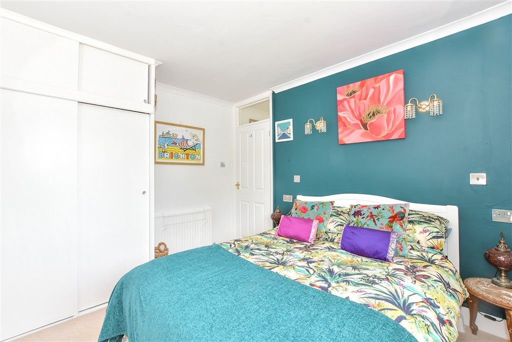 Property photo 3 of 9 Bedroom 1